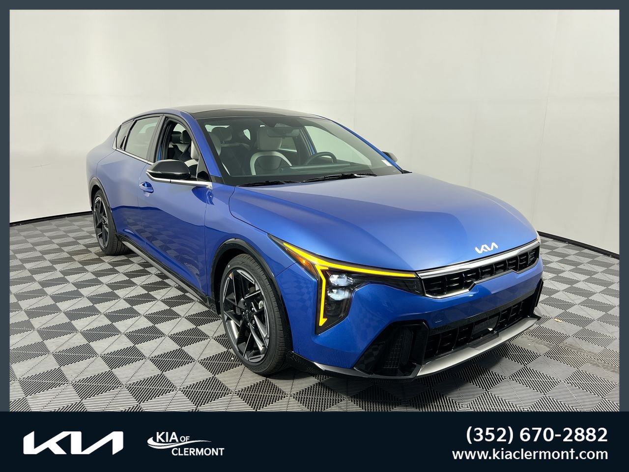New 2026 Kia K4 GT-Line FWD image 1