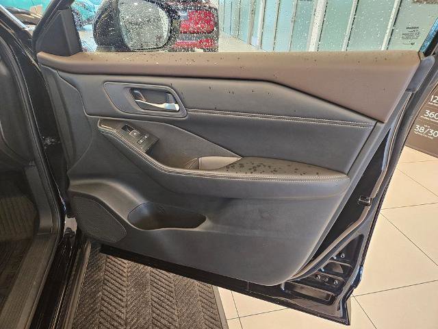 Certified 2023 Nissan Rogue SL w/ SL Premium Package AWD/4WD image 25