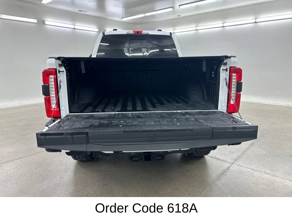 Used 2025 Ford F350 Lariat w/ Lariat Ultimate Package AWD/4WD image 18
