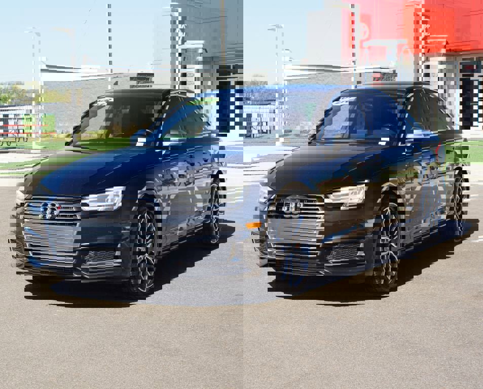 Used 2018 Audi S4 Premium Plus image 25