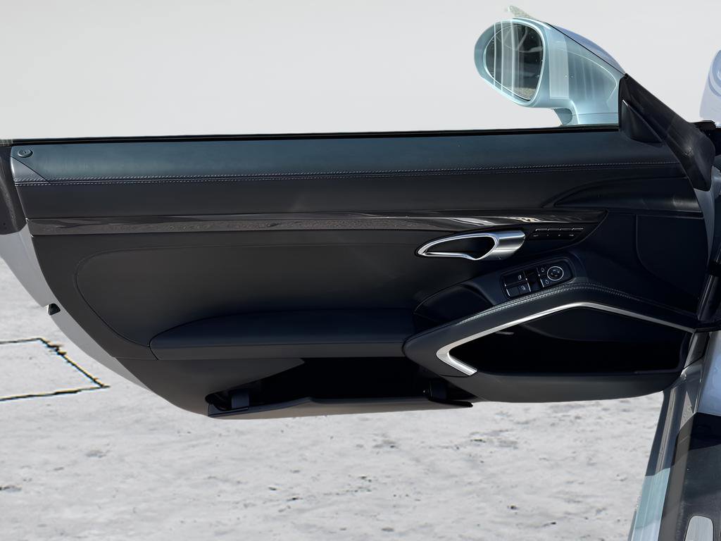 Used 2014 Porsche 911 Turbo image 19