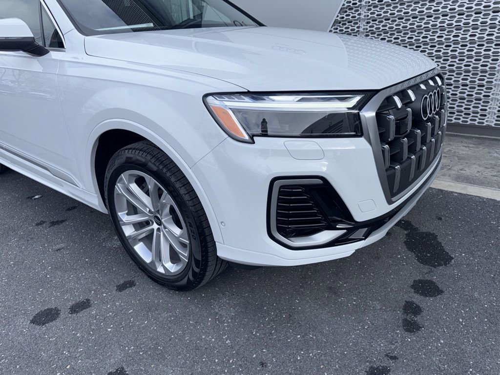 New 2026 Audi Q7 2.0T Premium Plus AWD/4WD image 4