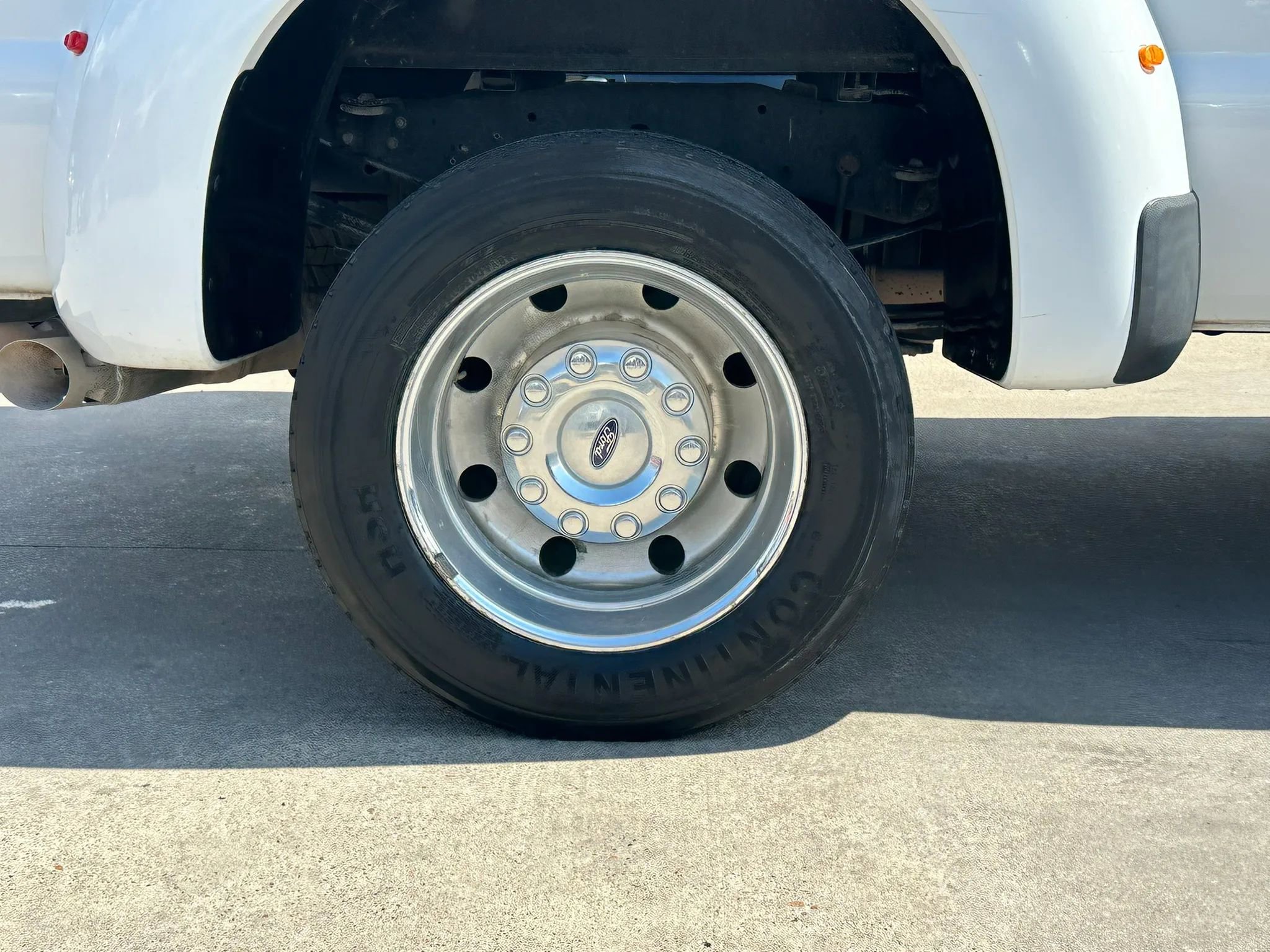 Used 2016 Ford F450 XL w/ Power Equipment Group AWD/4WD image 17