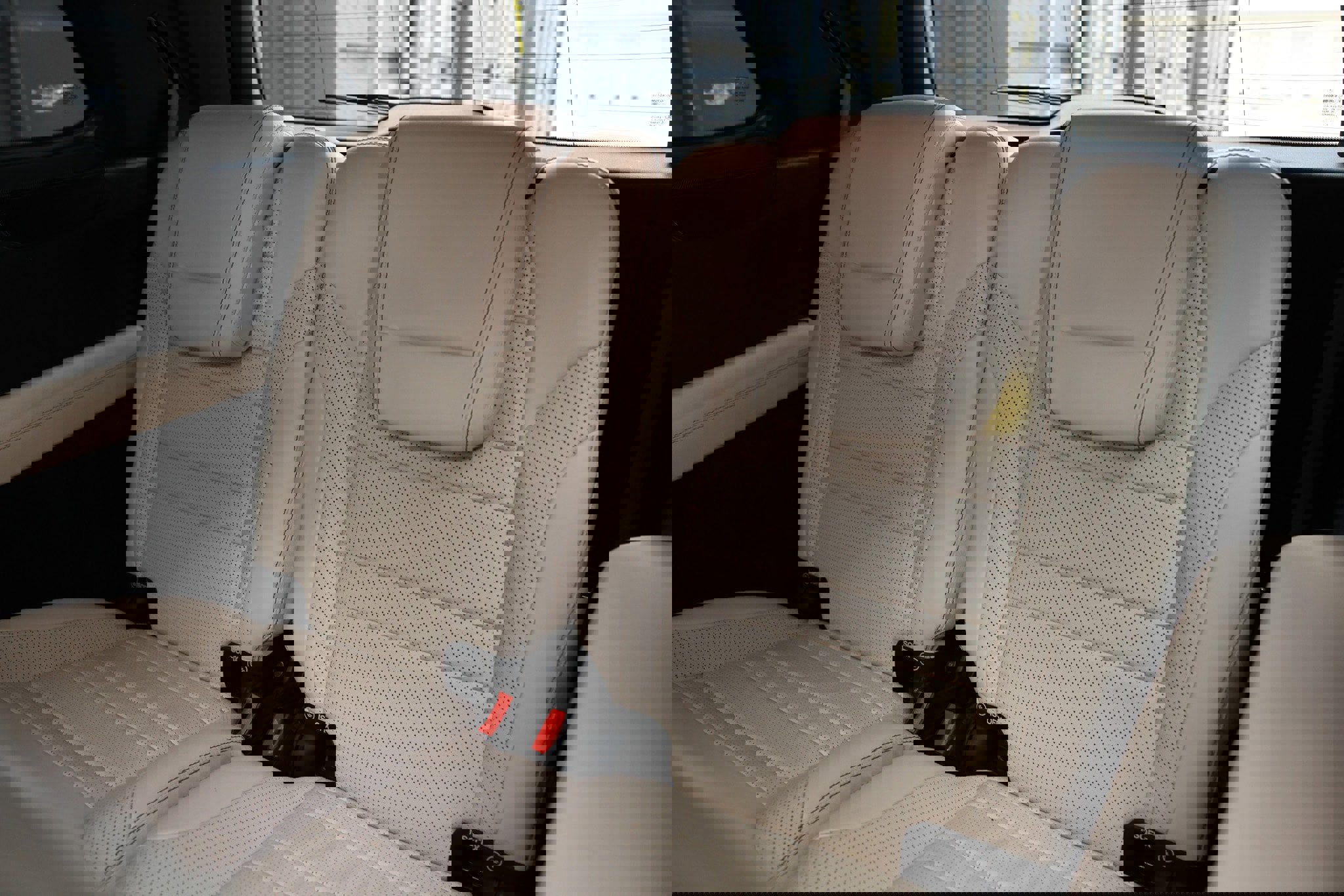 Used 2015 Mercedes-Benz GL 63 AMG 4MATIC image 31