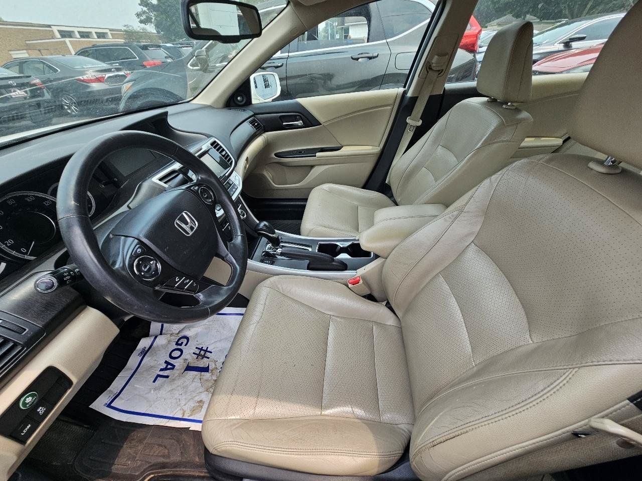 Used 2015 Honda Accord EX-L image 19
