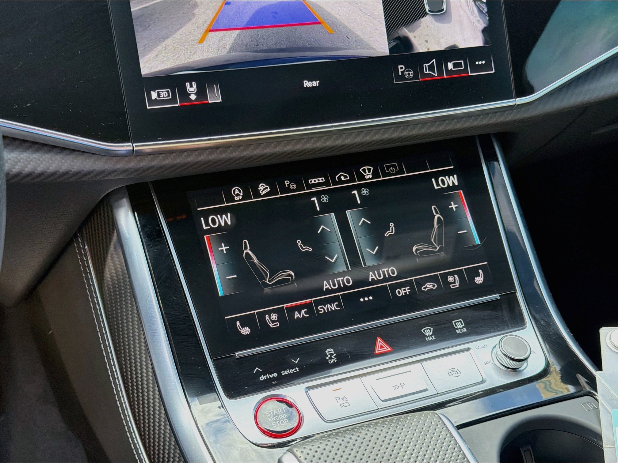 Used 2025 Audi SQ7 Prestige w/ Prestige Package AWD/4WD image 15