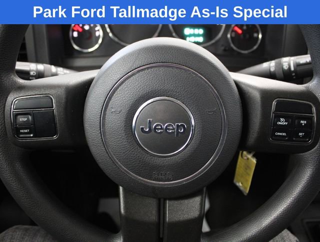 Used 2012 Jeep Liberty Sport image 13