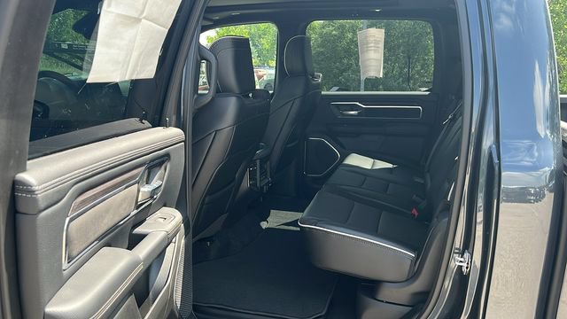 New 2026 RAM 1500 Laramie AWD/4WD image 21