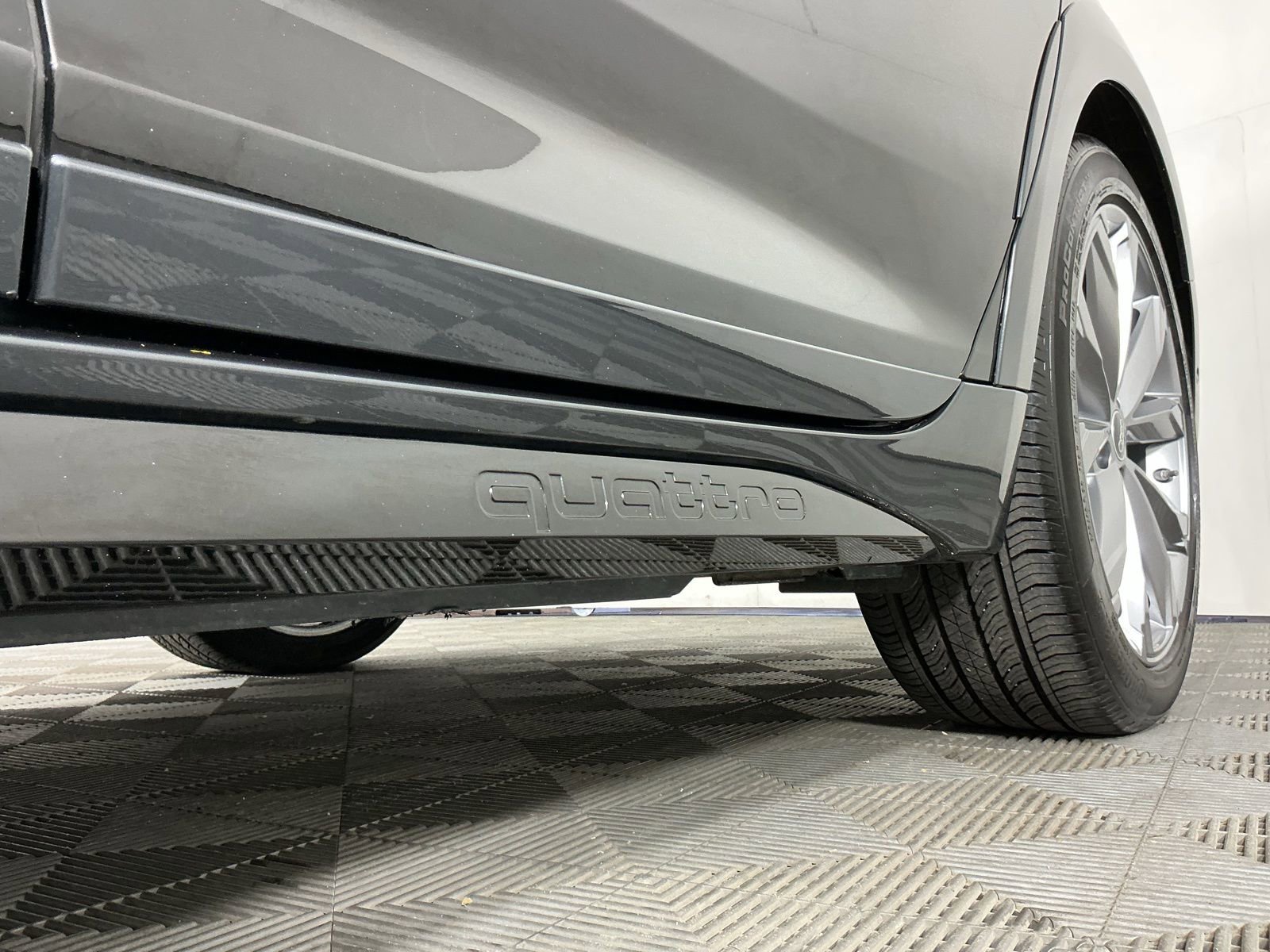 Used 2024 Audi A6 Premium Plus image 5