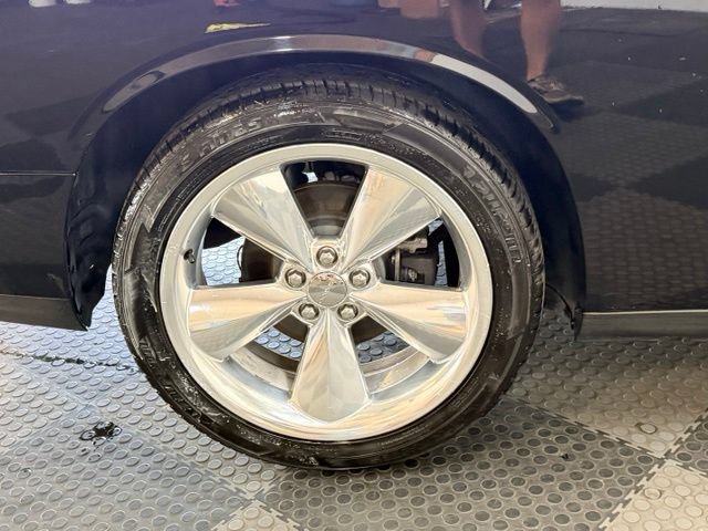 Used 2014 Dodge Challenger R/T RWD image 36