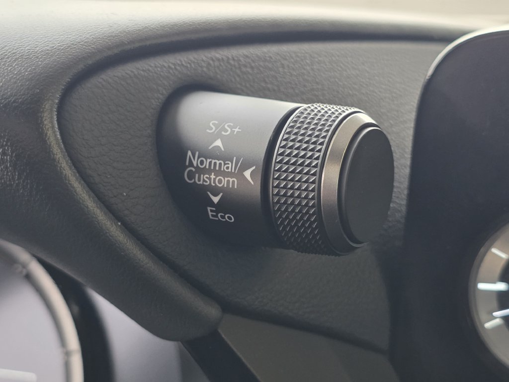 Certified 2024 Lexus ES 300h F Sport FWD image 30