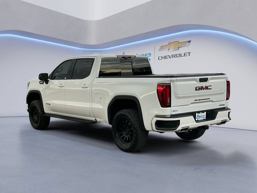Used 2022 GMC Sierra 1500 AT4 w/ AT4 Premium Package AWD/4WD image 3