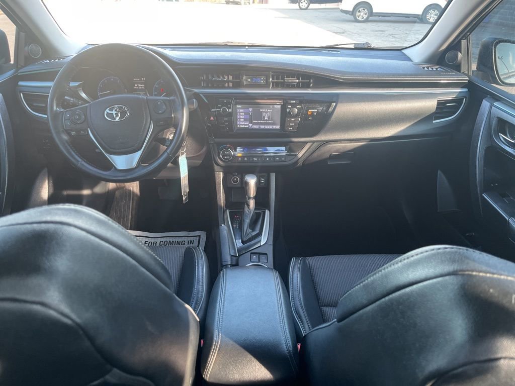 Used 2015 Toyota Corolla S image 31