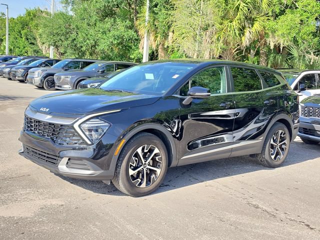 Certified 2024 Kia Sportage EX FWD image 2