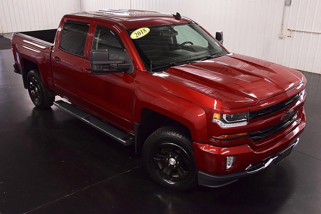 Used 2018 Chevrolet Silverado 1500 LT w/ All Star Edition image 10