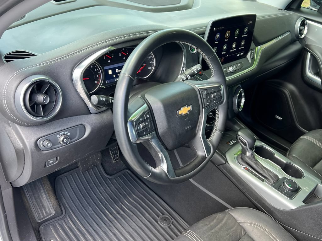 Used 2024 Chevrolet Blazer LT w/ Sound & Technology Package AWD/4WD image 19