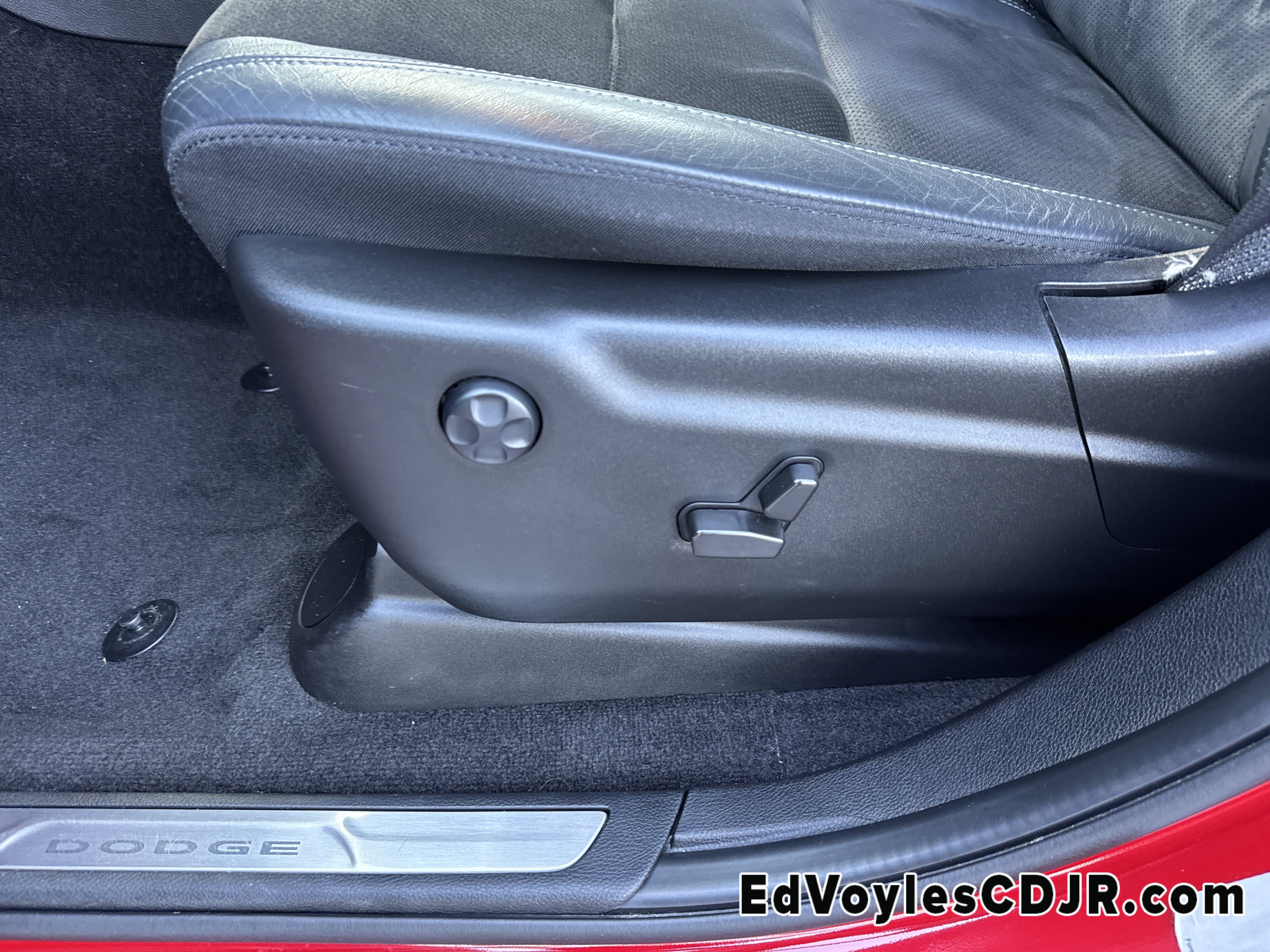 Used 2022 Dodge Durango GT image 12