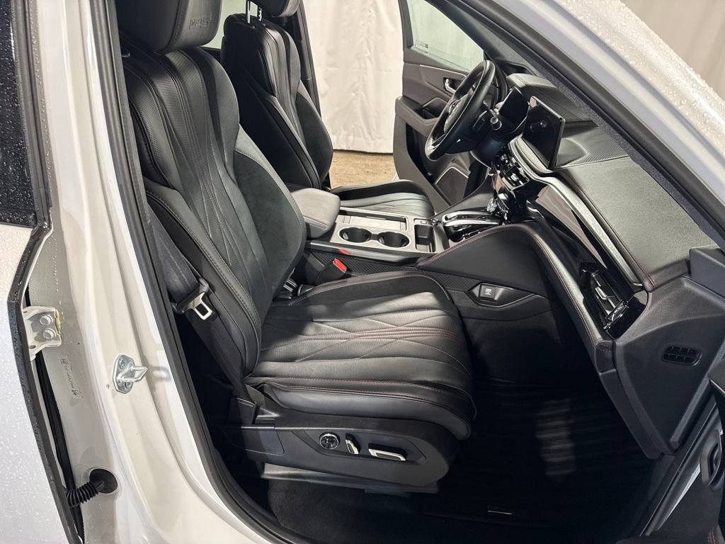 Used 2025 Acura MDX Type S image 31