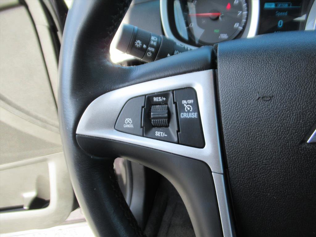 Used 2014 Chevrolet Equinox LT image 16