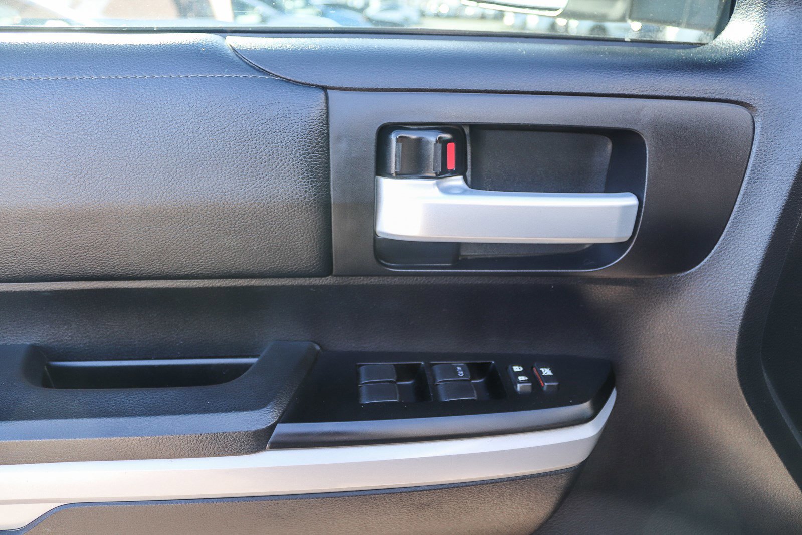 Used 2021 Toyota Tundra SR5 w/ TRD Off-Road Plus Package image 22