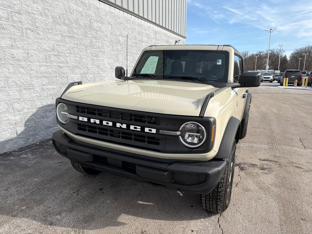 Used 2025 Ford Bronco Big Bend image 8