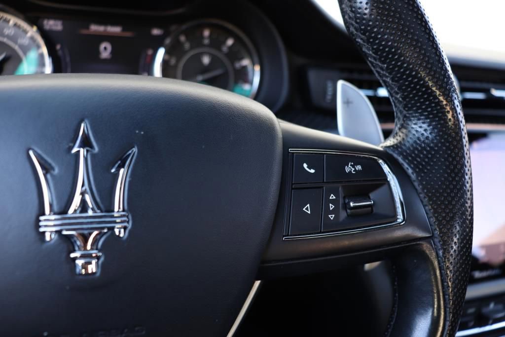 Used 2022 Maserati Quattroporte Modena image 43