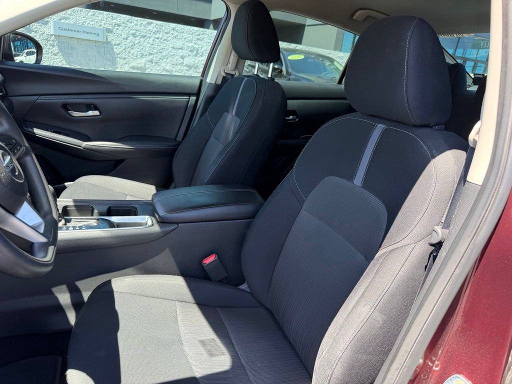 Used 2023 Nissan Sentra SV FWD image 11