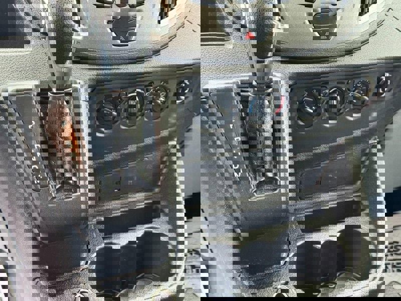 Used 2018 Ford Transit 250 148 Low Roof RWD image 17