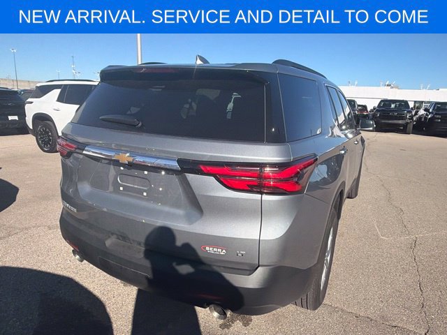 Used 2023 Chevrolet Traverse LT FWD image 7