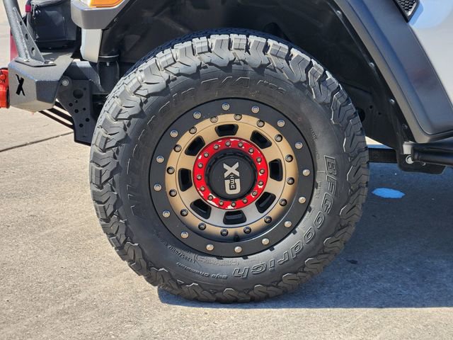 Used 2022 Jeep Wrangler Unlimited Rubicon w/ Cold Weather Group image 19