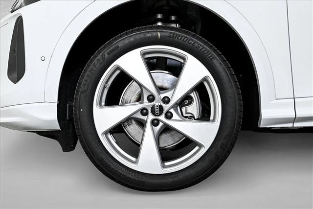 New 2025 Audi Q5 Premium Plus image 7