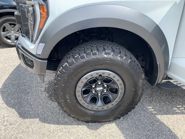 Certified 2023 Ford F150 Raptor w/ Raptor Carbon Fiber Package AWD/4WD image 42