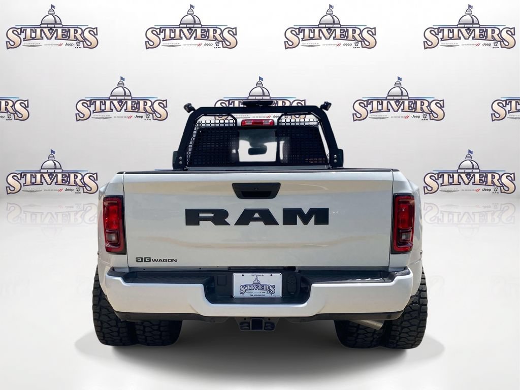 New 2026 RAM 3500 Big Horn AWD/4WD image 6