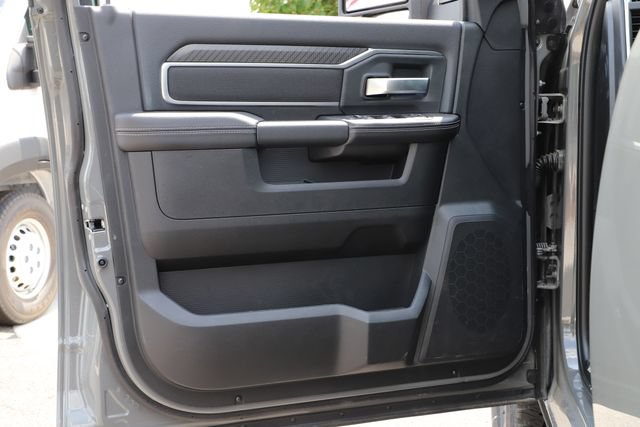New 2026 RAM 2500 Big Horn AWD/4WD image 15