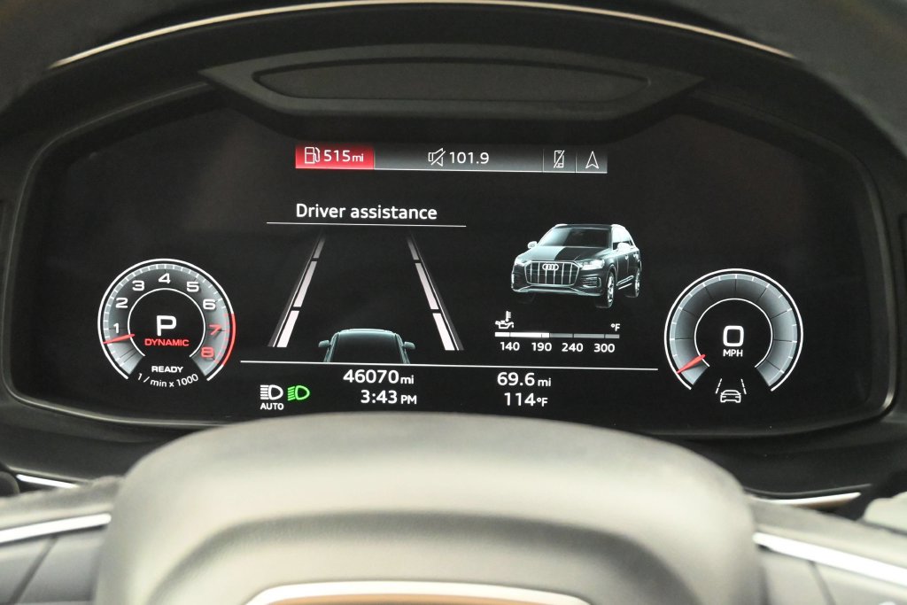 Used 2023 Audi Q7 3.0T Premium Plus AWD/4WD image 9