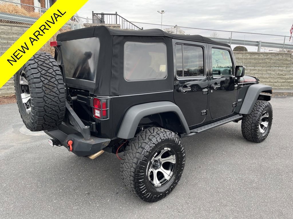Used 2017 Jeep Wrangler Unlimited Rubicon image 9