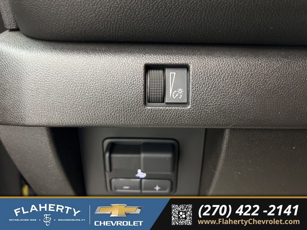 Used 2023 Chevrolet Colorado LT w/ LT Convenience Package III RWD image 21