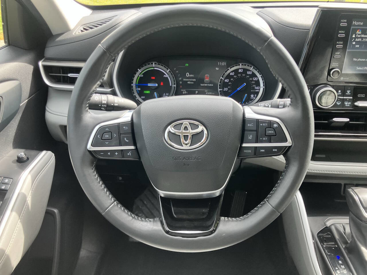 Used 2021 Toyota Highlander XLE image 13