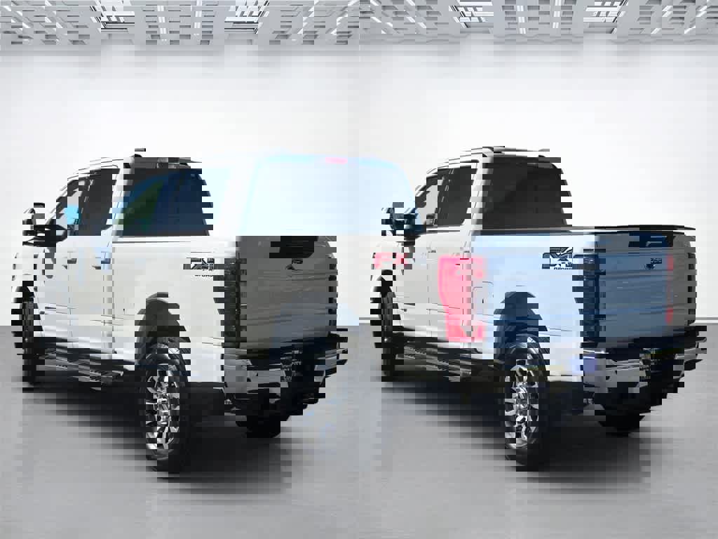 Used 2020 Ford F250 Lariat w/ Lariat Value Package image 4