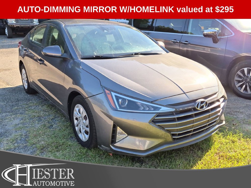 Used 2020 Hyundai Elantra SE w/ Cargo Package (C1) FWD image 1