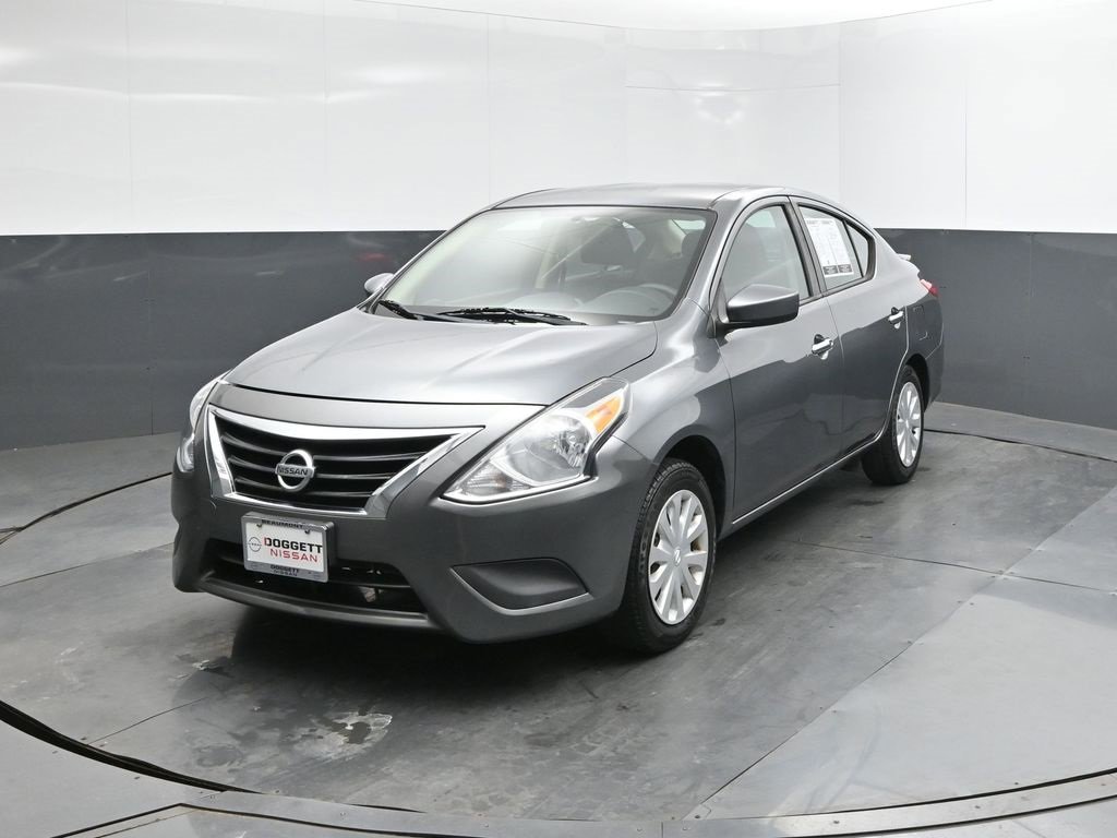 Used 2019 Nissan Versa SV image 30