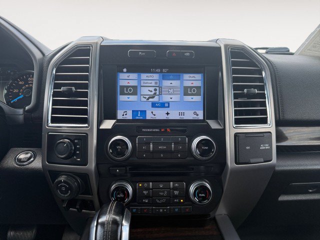Used 2016 Ford F150 Platinum w/ Equipment Group 701A Luxury AWD/4WD image 8