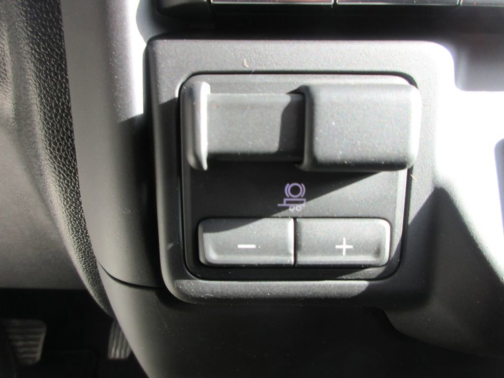 New 2026 GMC Sierra 1500 Pro w/ Pro Value Package image 18