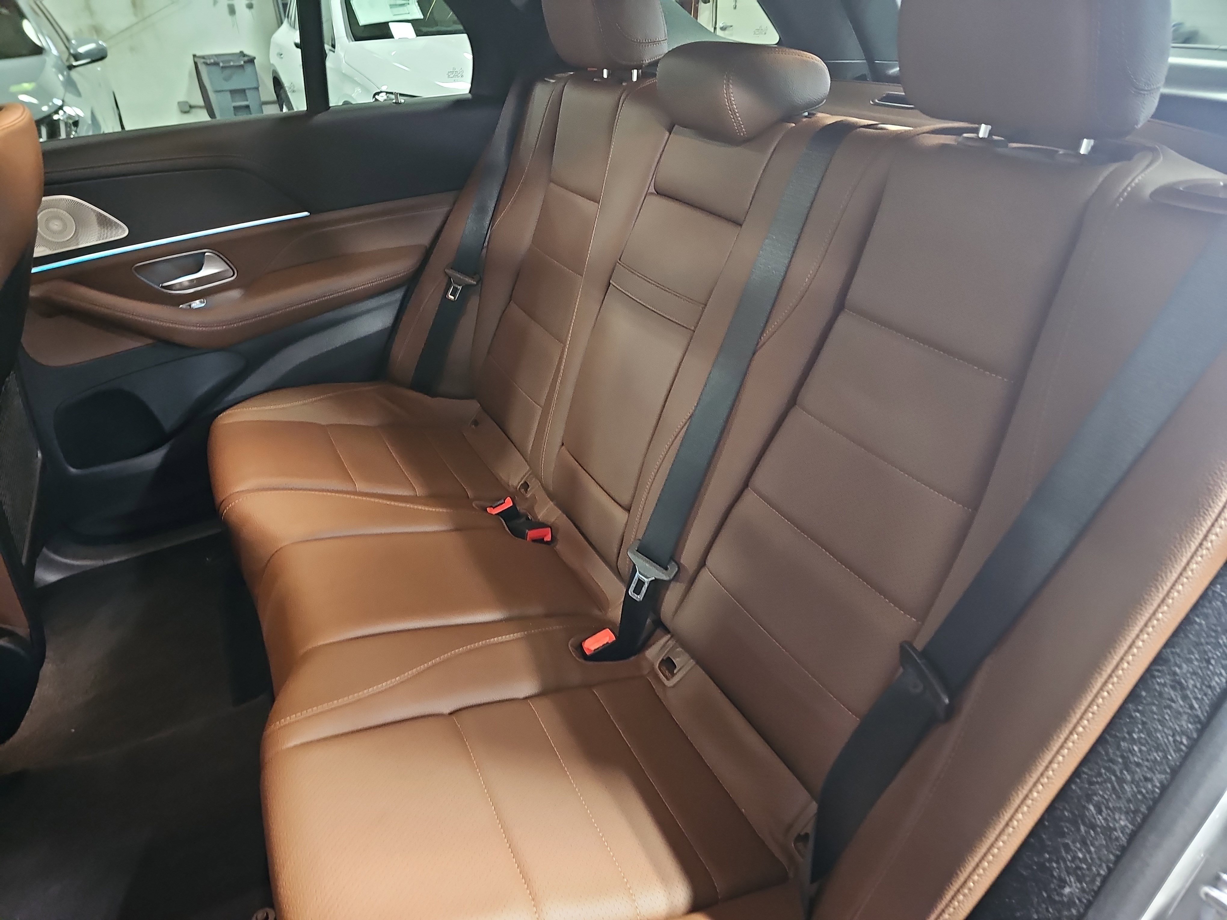 Used 2024 Mercedes-Benz GLE 350 4MATIC image 16