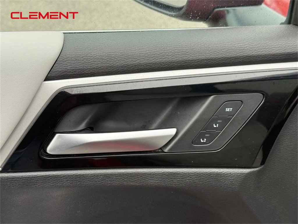 Used 2024 Mitsubishi Outlander SEL image 21