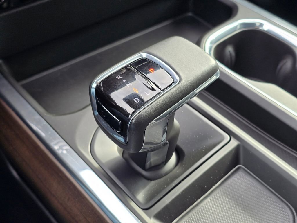 Used 2024 Chevrolet Silverado 1500 High Country w/ High Country Premium Package image 41