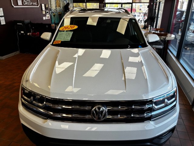 Used 2020 Volkswagen Atlas SE w/ Panoramic Sunroof Package FWD image 6