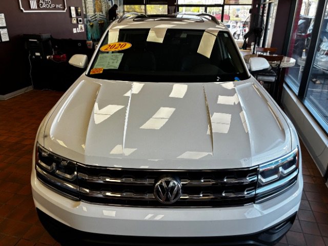 Used 2020 Volkswagen Atlas SE w/ Panoramic Sunroof Package FWD image 6