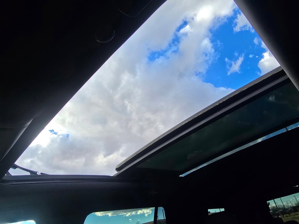 Used 2023 GMC Yukon Denali image 28