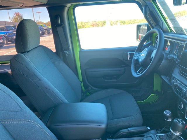 New 2026 Jeep Wrangler Sport AWD/4WD image 31